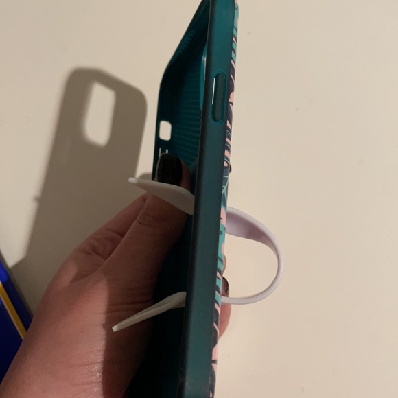 Loopy case - Picture 4 of 4